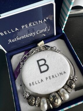 bella Perlina Silver-Tone Pearl & Heart Charm Bracelet